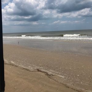 Meet your Posher, Leonel